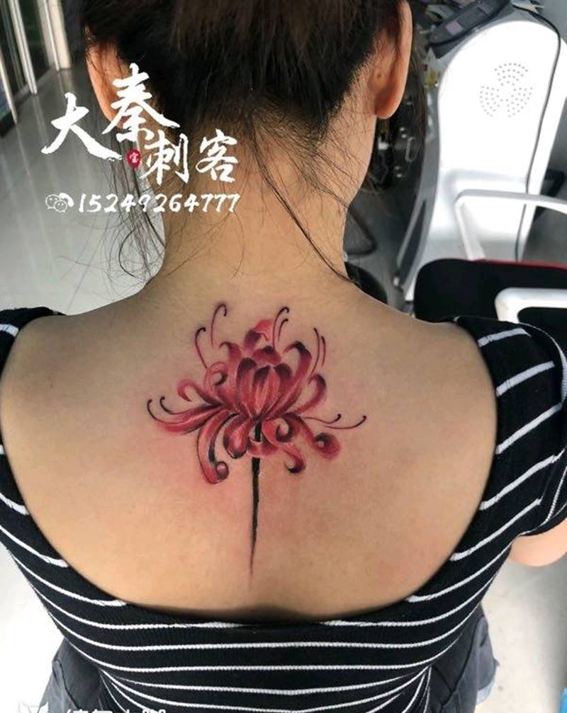 罂粟花纹身图片_背部纹身图案