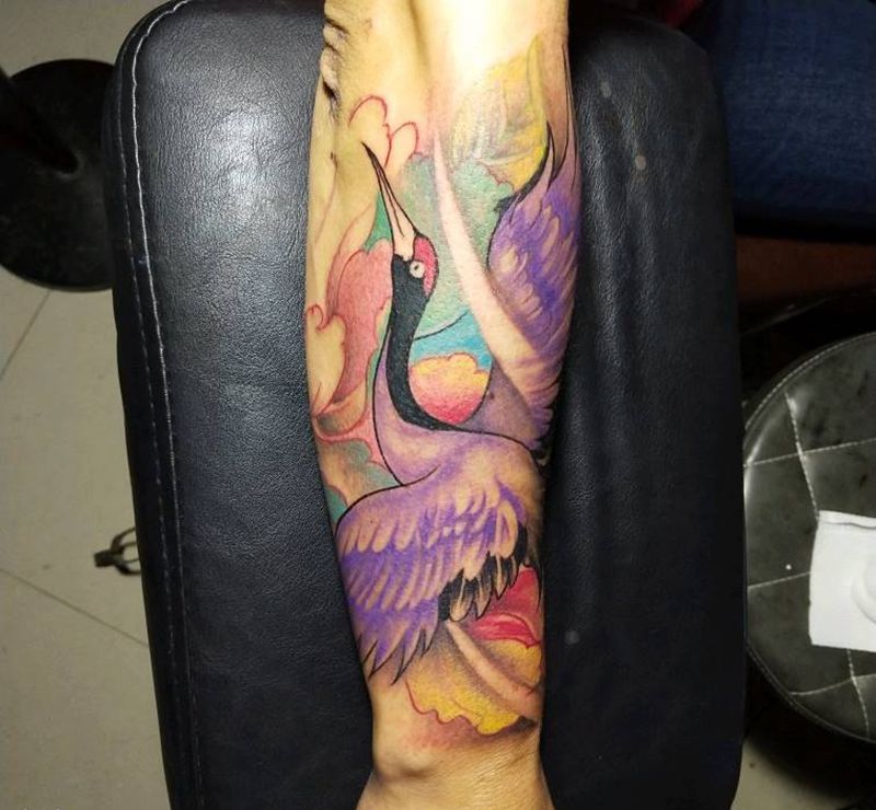 鹤纹身图片_手部纹身图案