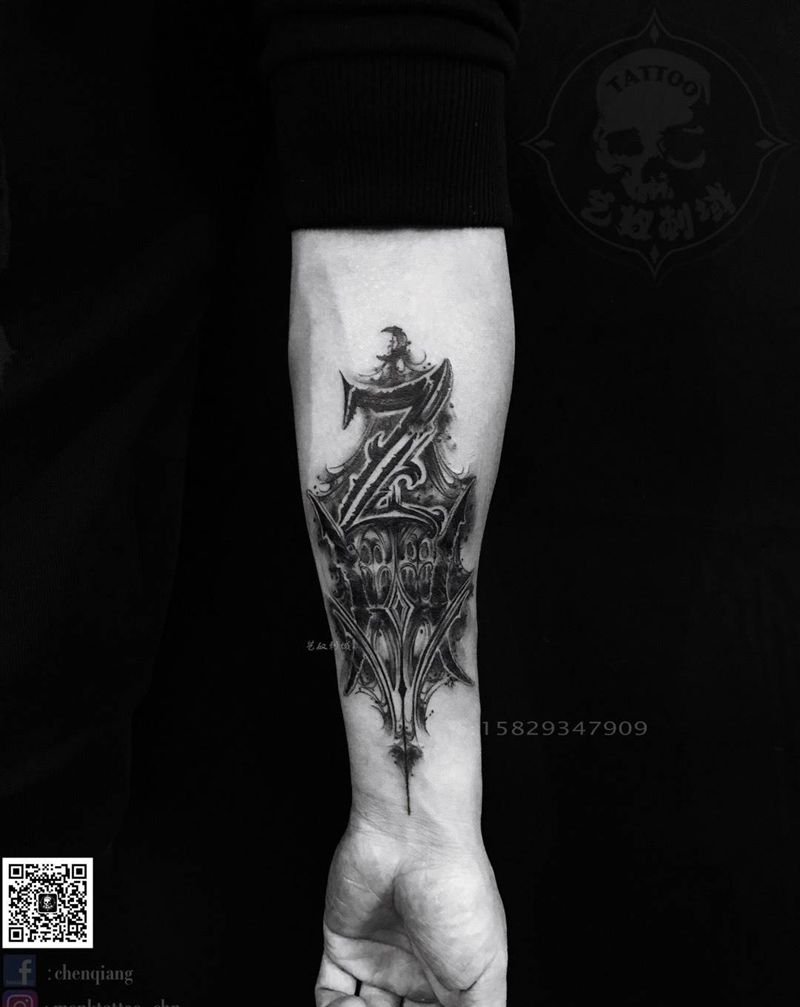 花体ZH纹身图片_手臂花体字艺奴刺域纹身图案
