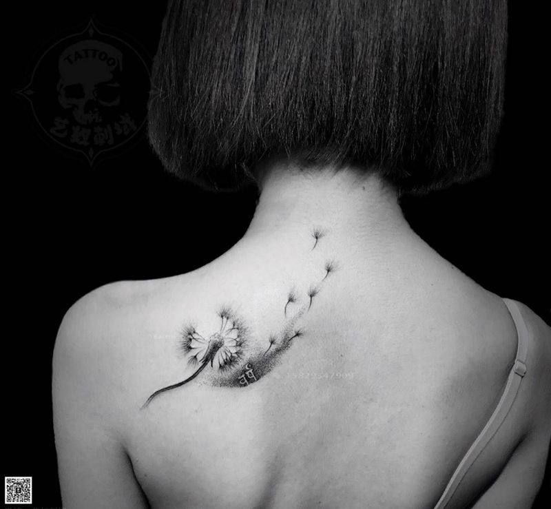 原创蒲公英纹身图片_成品艺奴刺域原创植物清新肩部纹身图案