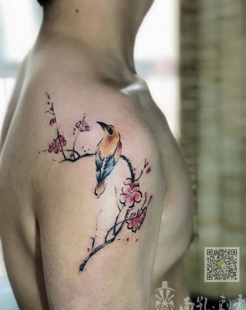喜上眉梢纹身图片_肩部手臂水墨水彩纹身图案