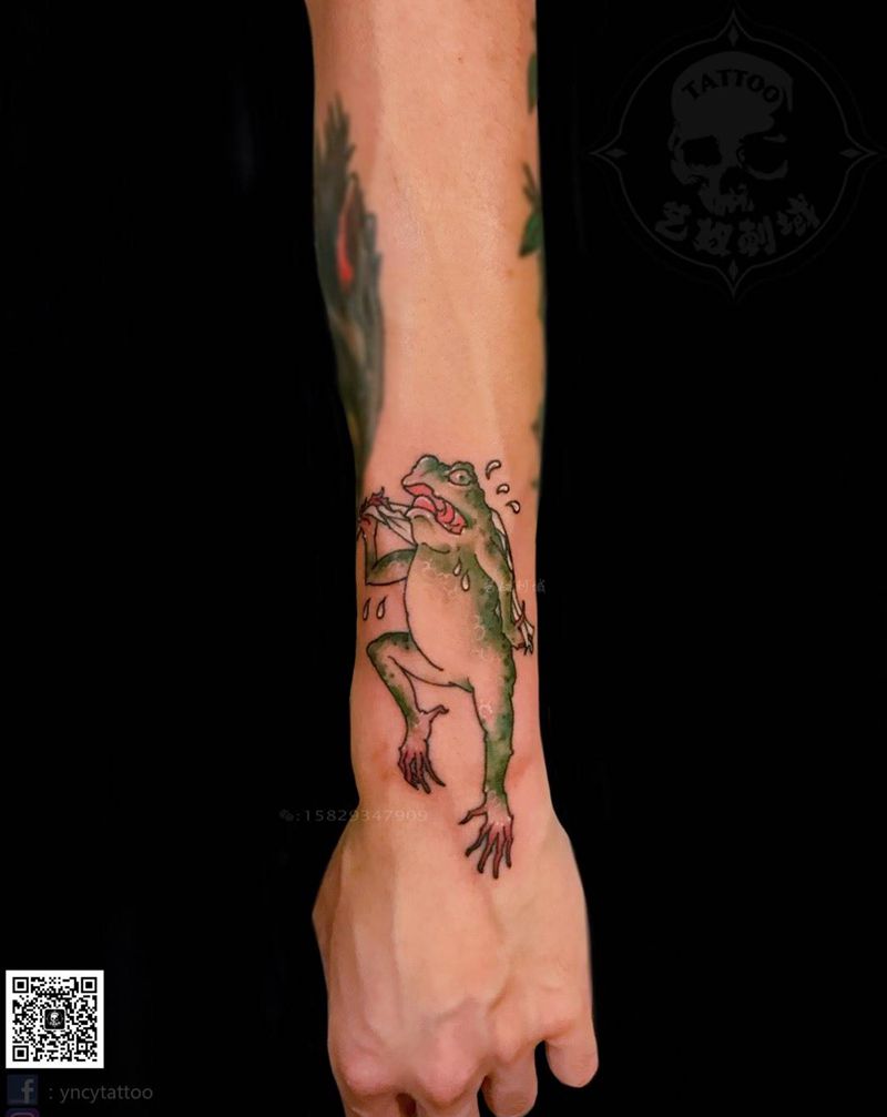 青蛙系列纹身图片_手臂手部新传统艺奴刺域原创纹身图案