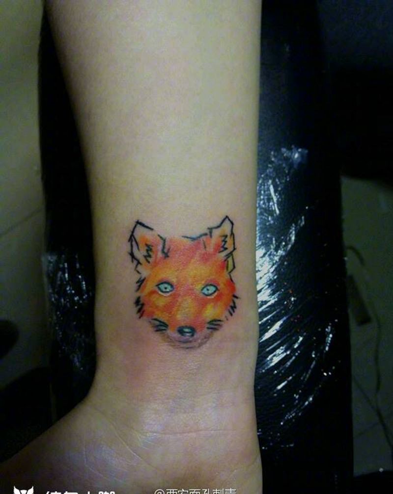 小狐狸纹身图片_手臂清新动物成品纹身图案