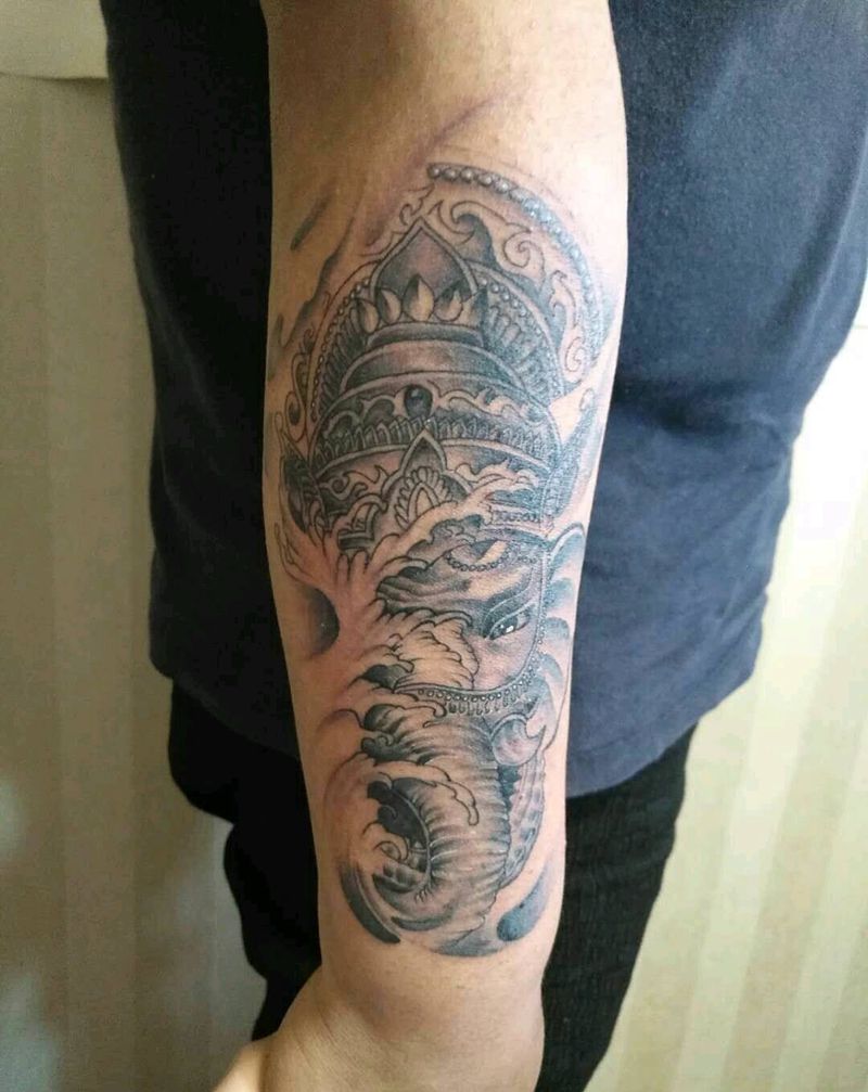 小臂象神纹身图片_成品纹身图案