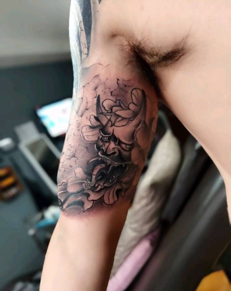 班若纹身图片_手臂纹身图案