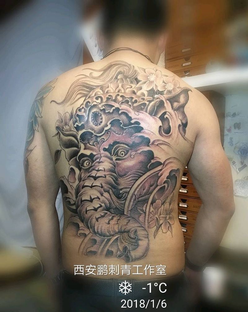 象神纹身图片_新传统纹身图案