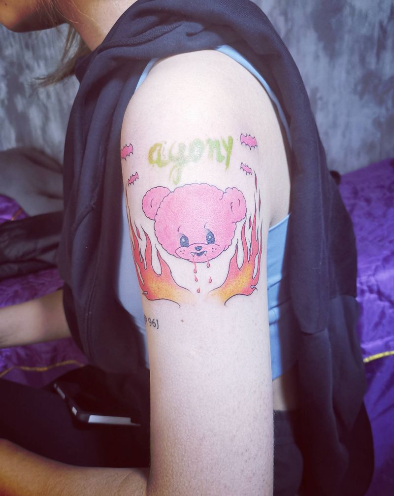 烤熊纹身图片_肩部纹身图案