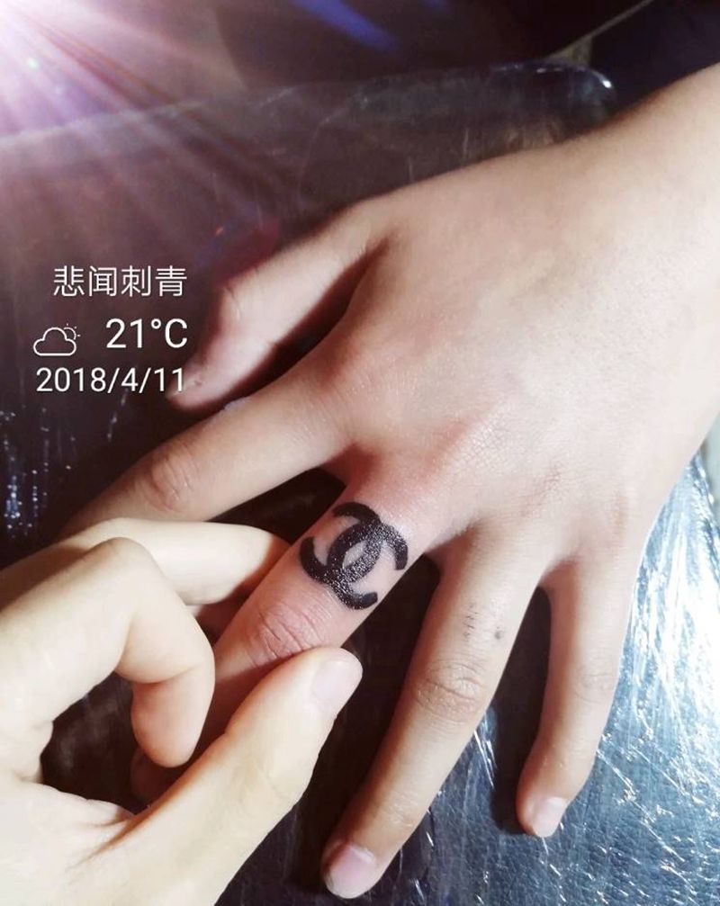 香奈儿纹身图片