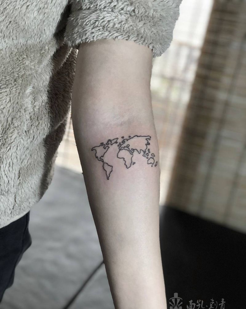 地图纹身图片_手臂几何小清新纹身图案
