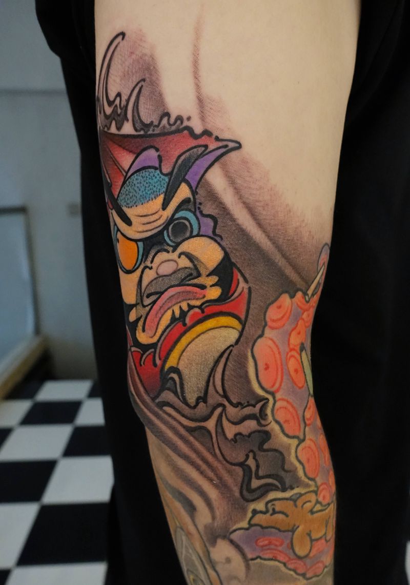 new school 达摩纹身图片_手臂New School达摩 日式纹身图案