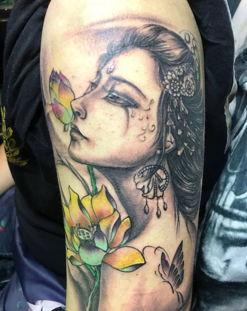 凝视的瞬间纹身图片