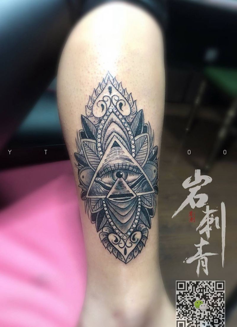 上帝之眼纹身图片_成品腿部欧美几何遮盖纹身图案