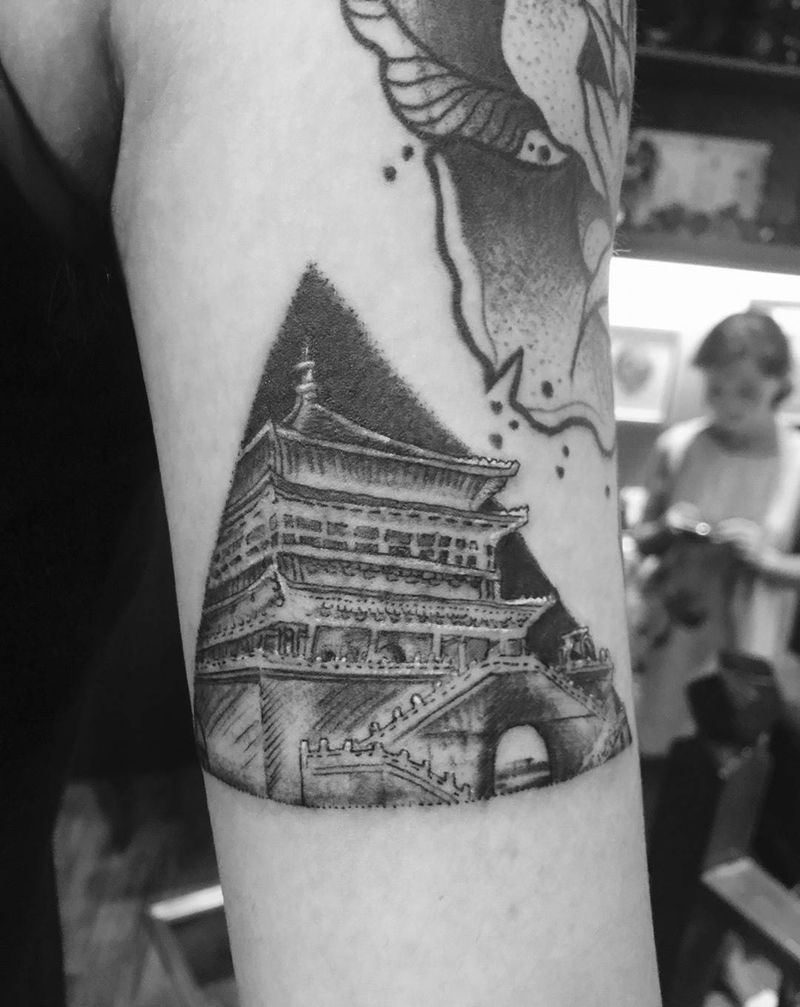 西安钟楼纹身图片