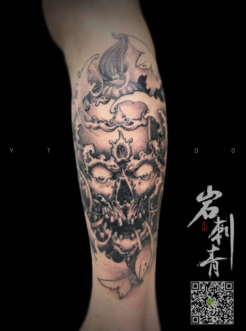 嘎巴拉。纹身图片_成品腿部传统宗教纹身图案