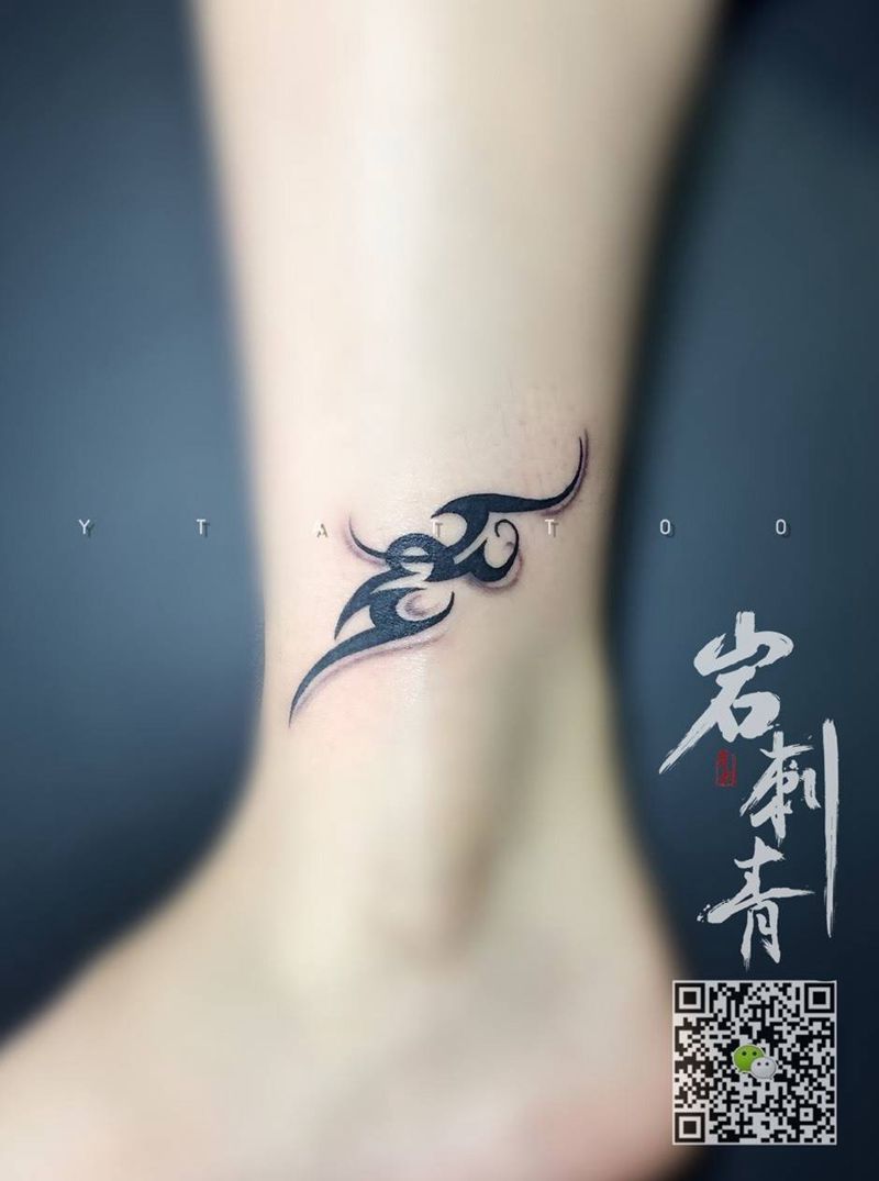 小图腾纹身图片_成品腿部几何图腾纹身图案