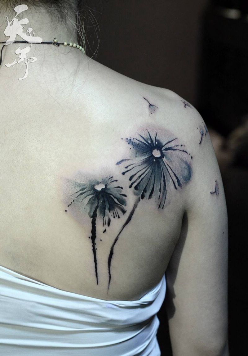 西安天予刺青黑灰作品纹身图片_花西安黑灰原创植物成品清新肩部背部遮盖纹身图案