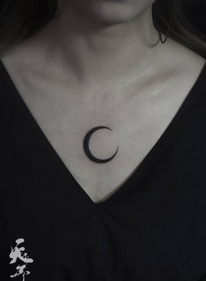 西安天予刺青黑灰作品纹身图片_图腾月亮纹身图案