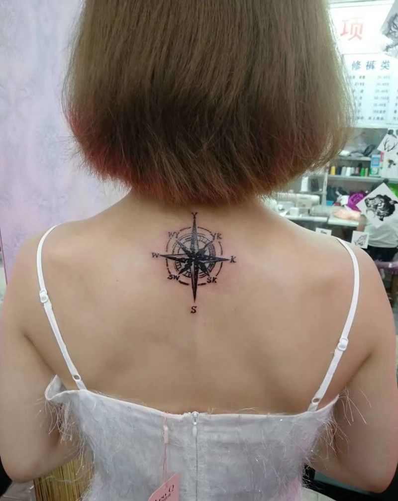 情侣纹身纹身图片_背部纹身图案