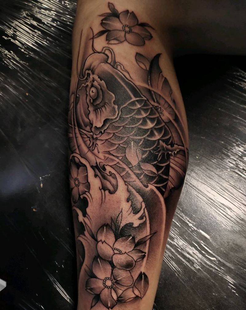 鱼纹身图片_腿部纹身图案