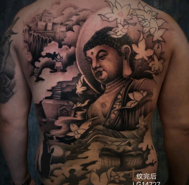 佛纹身图片_背部纹身图案