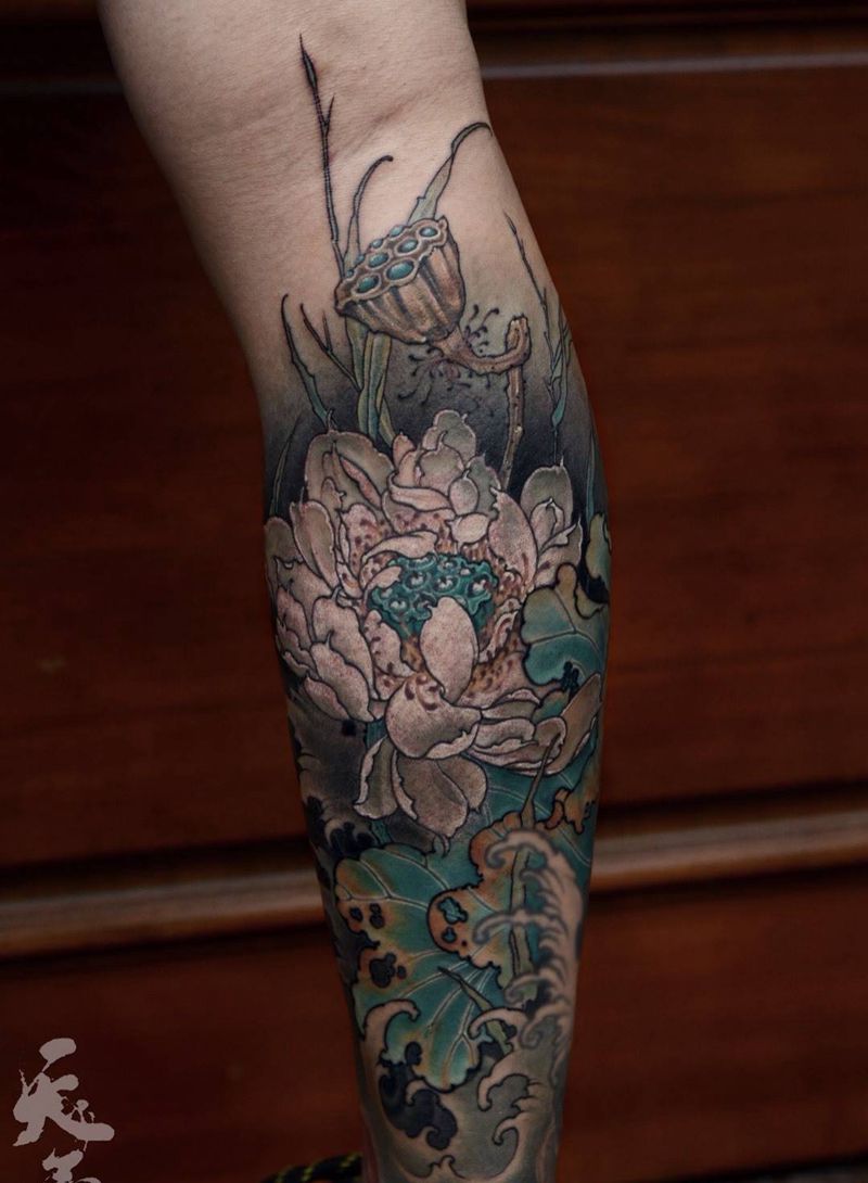素莲纹身图片_腿部新传统莲花 荷花白莲花纹身图案