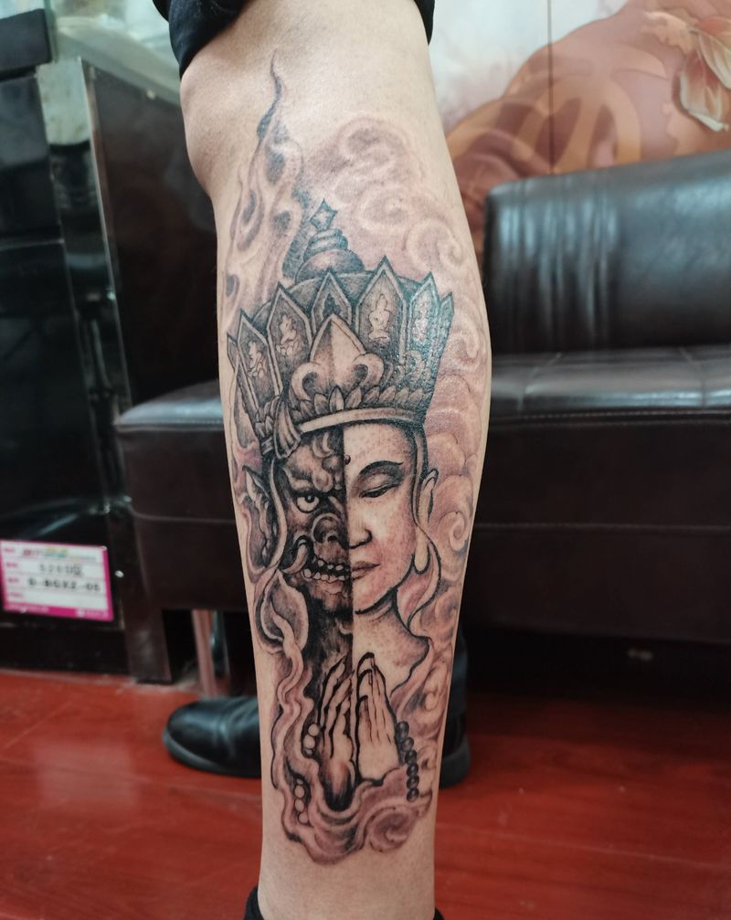 意念成佛执念成魔纹身图片_腿部纹身图案