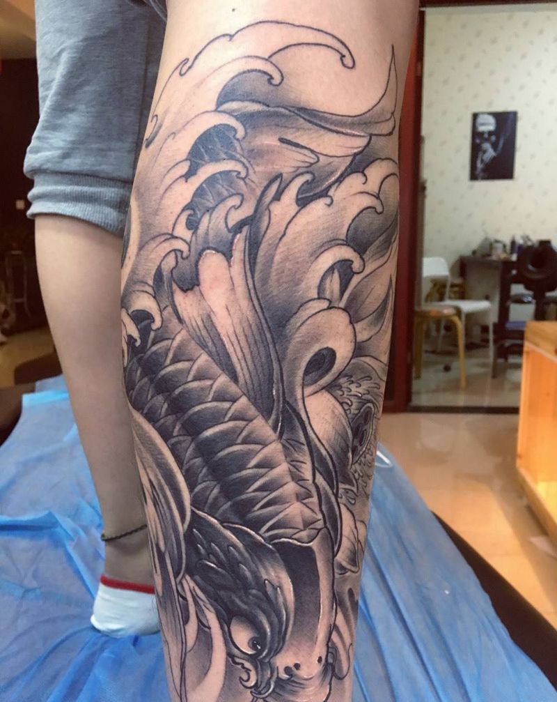 锦鲤纹身图片_成品动物西安义刺青传统纹身图案