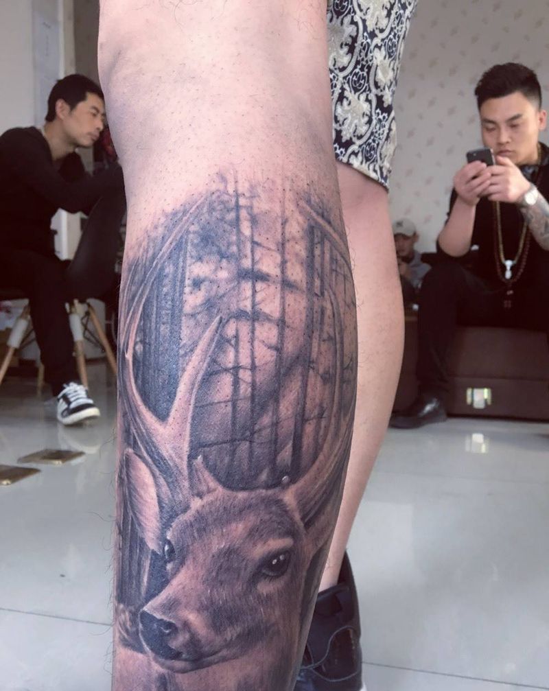 鹿纹身图片_成品腿部写实欧美动物西安义刺青纹身图案