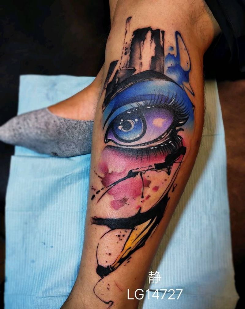 眼睛纹身图片_腿部纹身图案