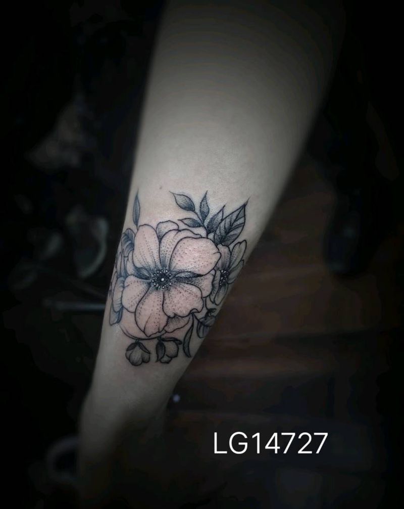 素花纹身图片_手臂纹身图案