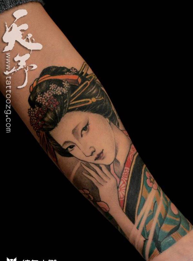 西安天予刺青传统作品纹身图片_成品手臂传统人物植物静物原创西安彩色艺伎纹身图案