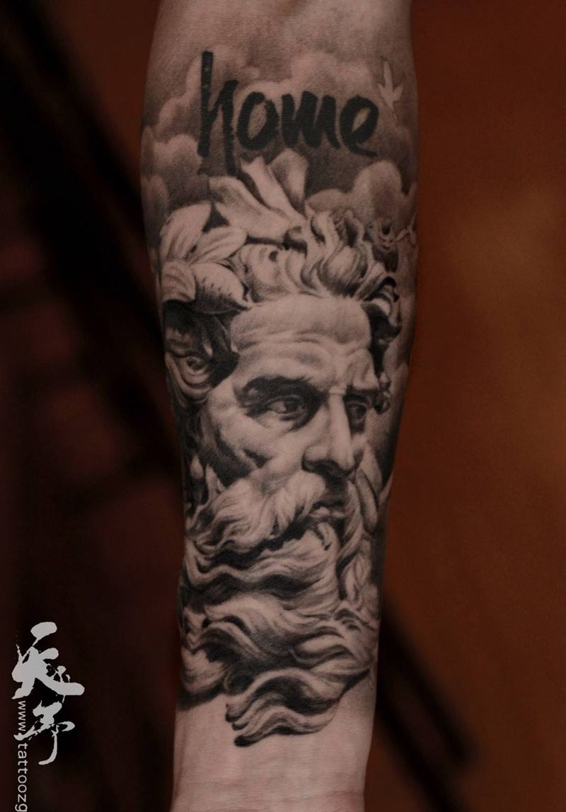 西安天予刺青黑灰写实作品纹身图片_成品手臂手部欧美写实雕塑西安黑灰静物原创纹身图案