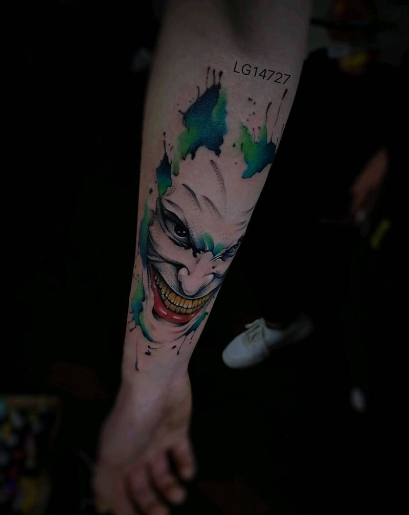 小丑纹身图片_手臂纹身图案