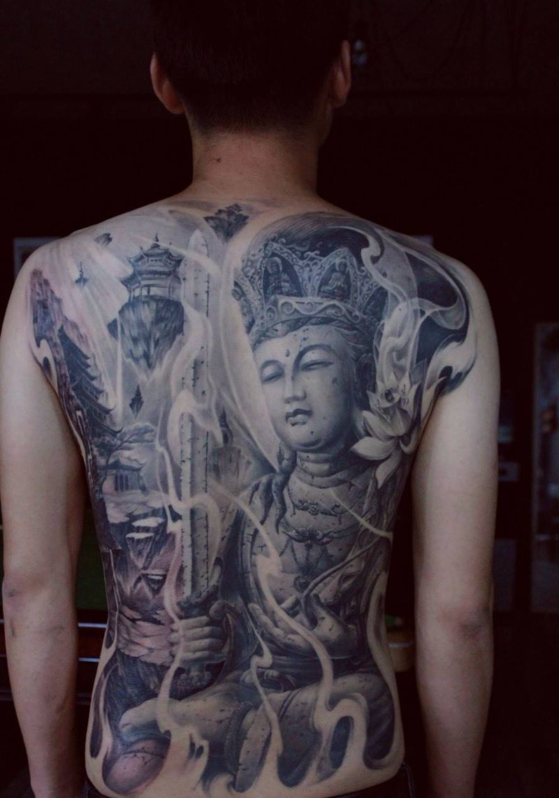 石裂虚空藏菩萨纹身图片_成品背部传统写实人物宗教西安义刺青纹身图案
