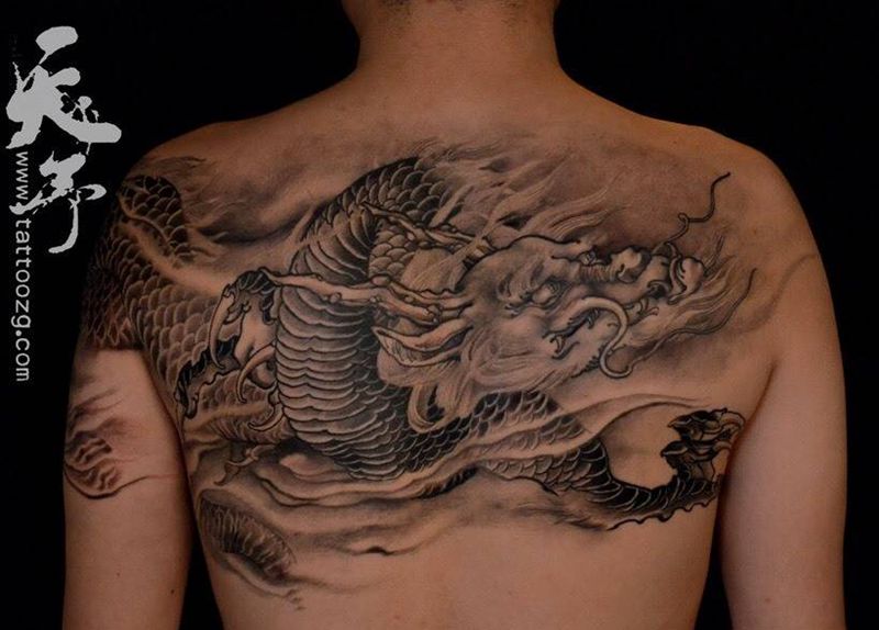 西安天予刺青黑灰作品合集纹身图片_西安黑灰动物鬼神原创传统成品纹身图案