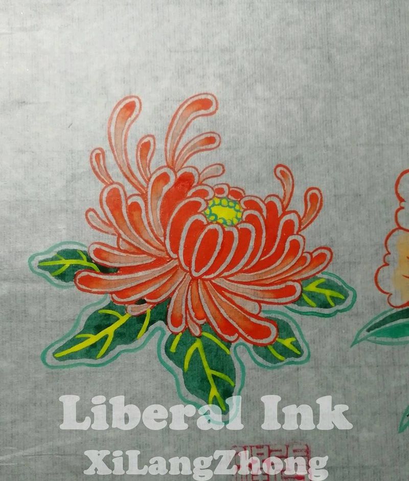 新日式菊花纹身图片_胸部老传统新日式纹身图案