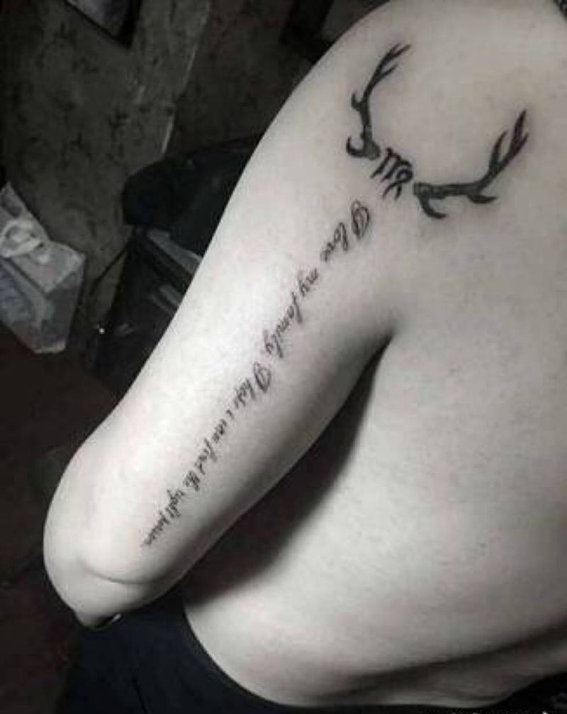 字体点刺纹身图片