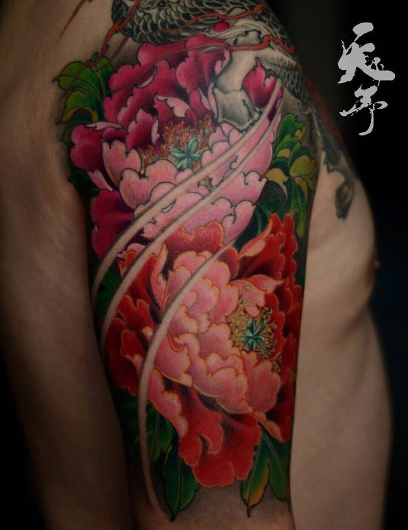 西安天予刺青传统作品纹身图片_成品手臂传统原创动物植物西安彩色牡丹麒麟纹身图案
