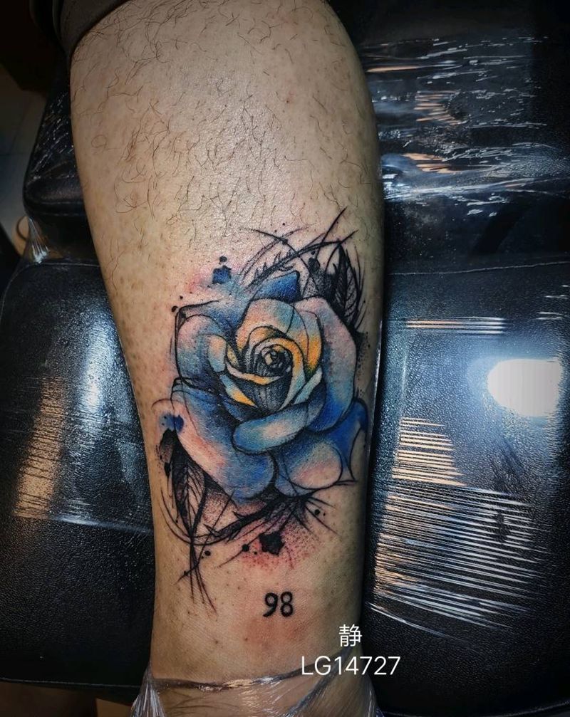 花纹身图片_腿部纹身图案