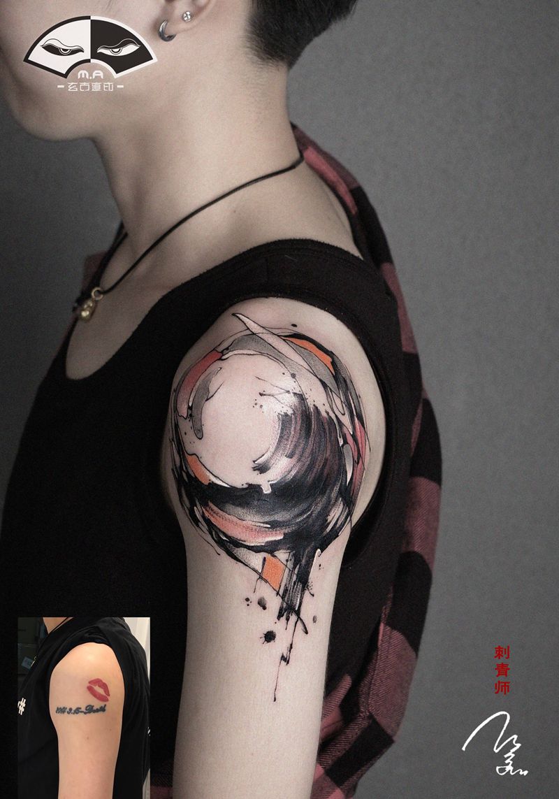 遮盖黑作品纹身图片_肩部水墨纹身图案