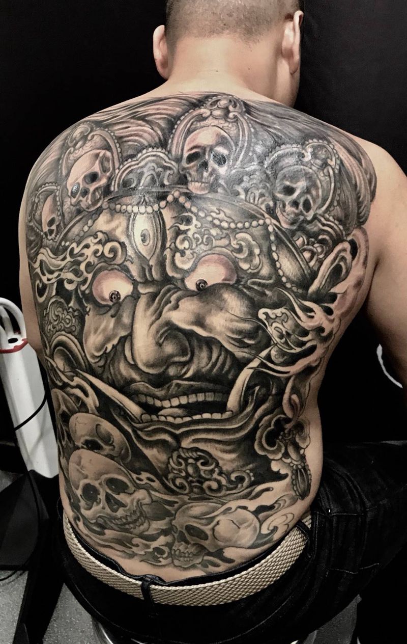 9小时完成的覆盖旧图腾纹身纹身图片_西安刺青西安修改传统背部手稿成品鬼神宗教国画纹身图案