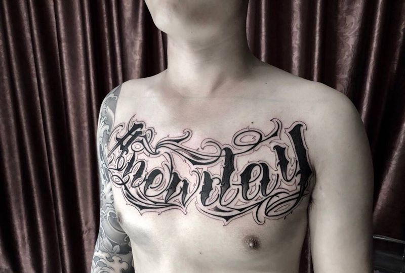 花体字纹身图片_西安西安刺青西安改字符欧美胸部成品手稿纹身图案