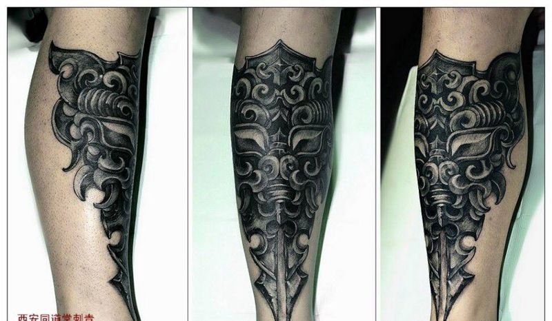 我的原创青铜饕餮纹身图片_同道堂培训动物鬼神宗教原创传统腿部手稿成品纹身图案