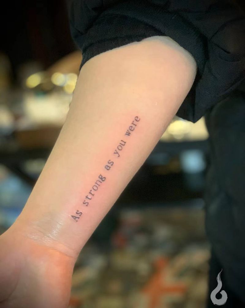 字母纹身图片_手臂花体字纹身图案