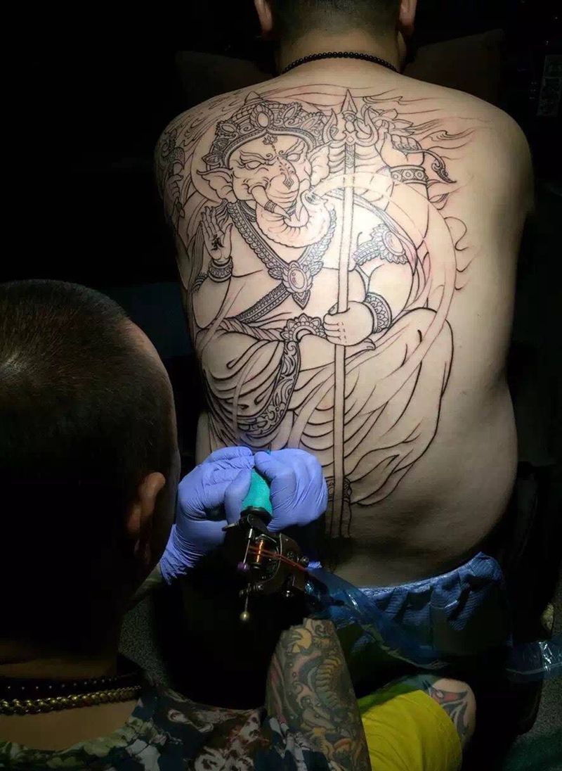 象神纹身图片_修改肖像西安成品背部人物鬼神原创传统写实纹身图案