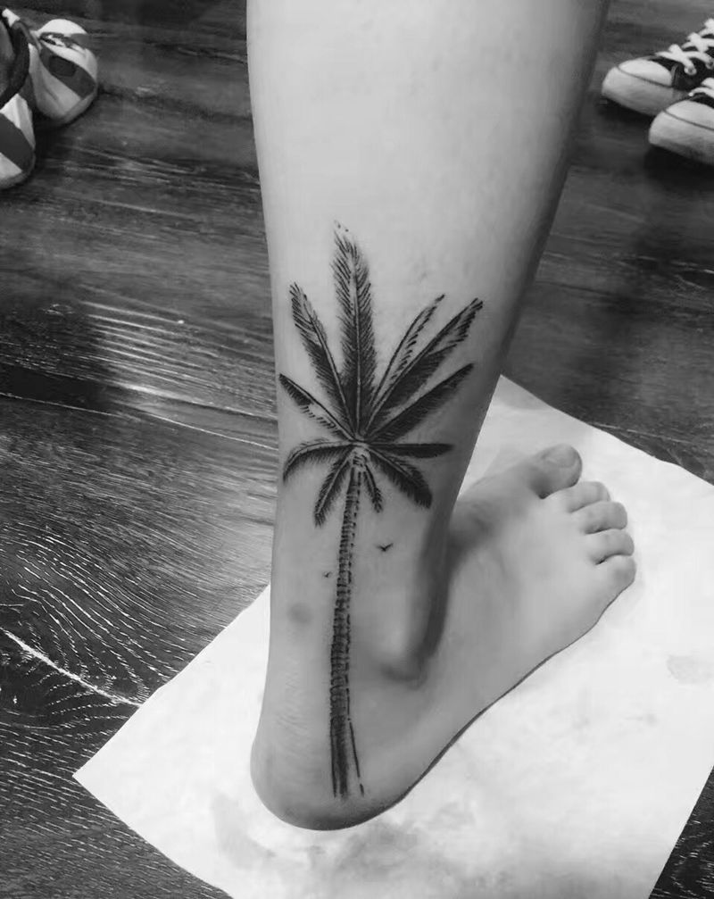 椰树纹身图片