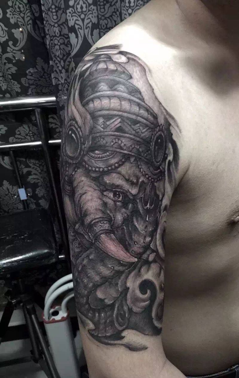 象神纹身图片_西安人物动物宗教传统欧美培训手稿纹身图案