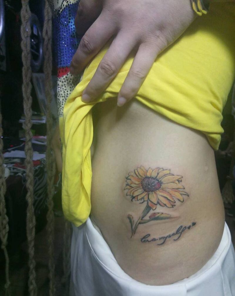 遮盖大痦子,向日葵纹身图片