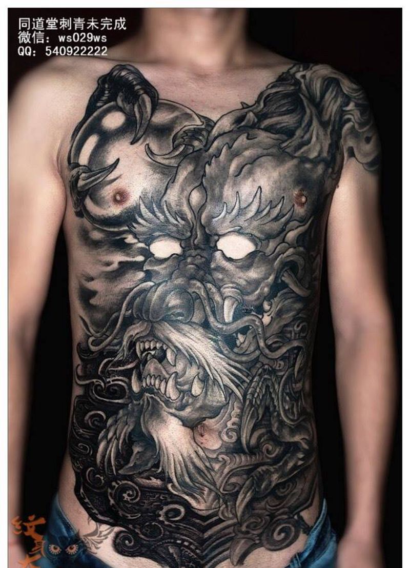 胸口大龙纹身纹身图片_写实国画传统宗教原创胸部颈部手部手臂腹部纹身图案