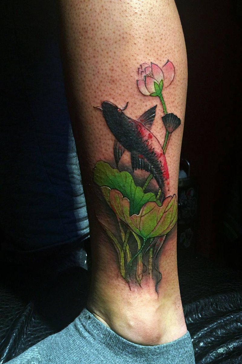 小腿水墨鱼纹纹身图片_成品手稿原创腿部传统国画培训教学纹身图案